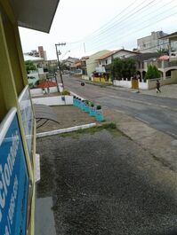 Excelente casa adosada en la playa en Barra Velha Llame o WhatsApp