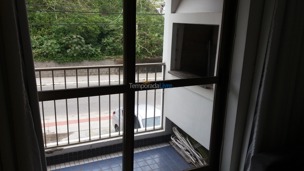 Apartamento para aluguel de temporada em Florianopolis (Praia dos Ingleses)