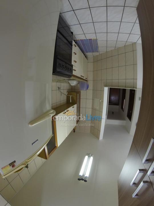 Apartamento para alquiler de vacaciones em Itapema (Meia Praia)