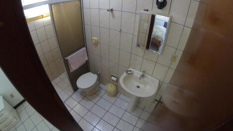 AP-003 de dos dormitorios - dos Ar - dos vacantes