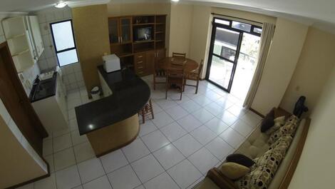 AP-022 AMBIENTE AGRADABLE CON GRAN BALCON