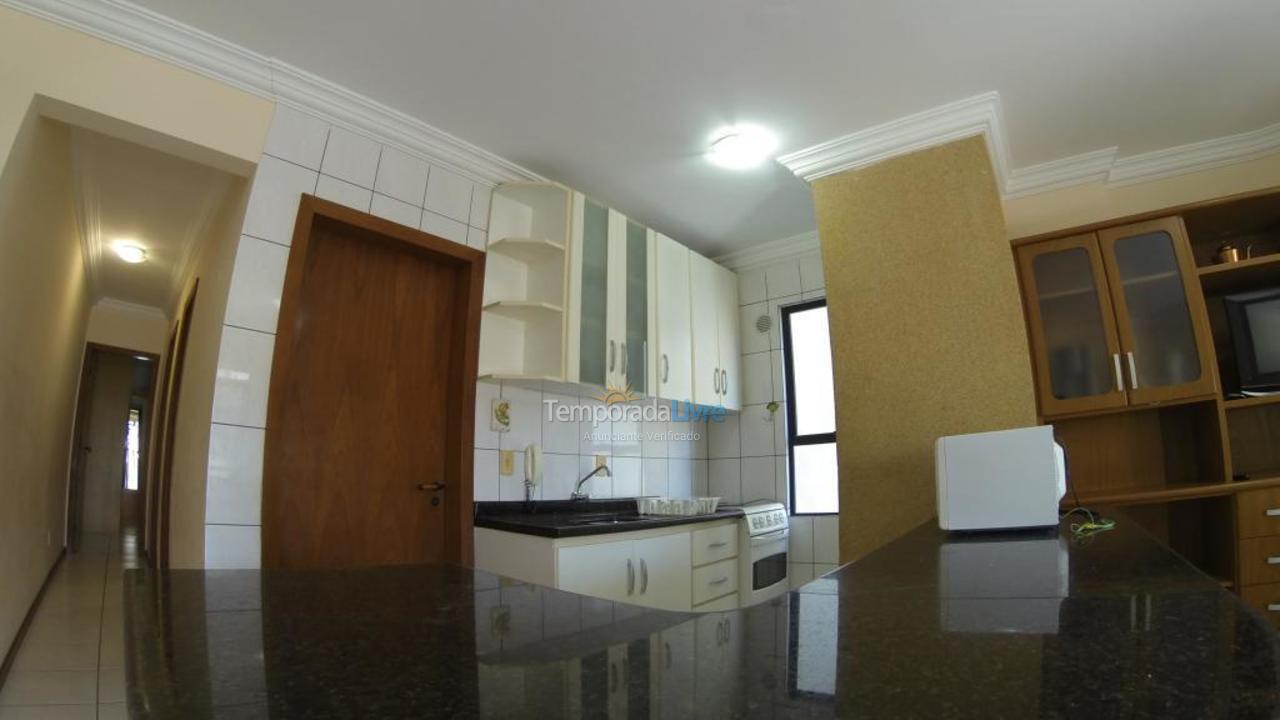 Apartamento para alquiler de vacaciones em Itapema (Meia Praia)