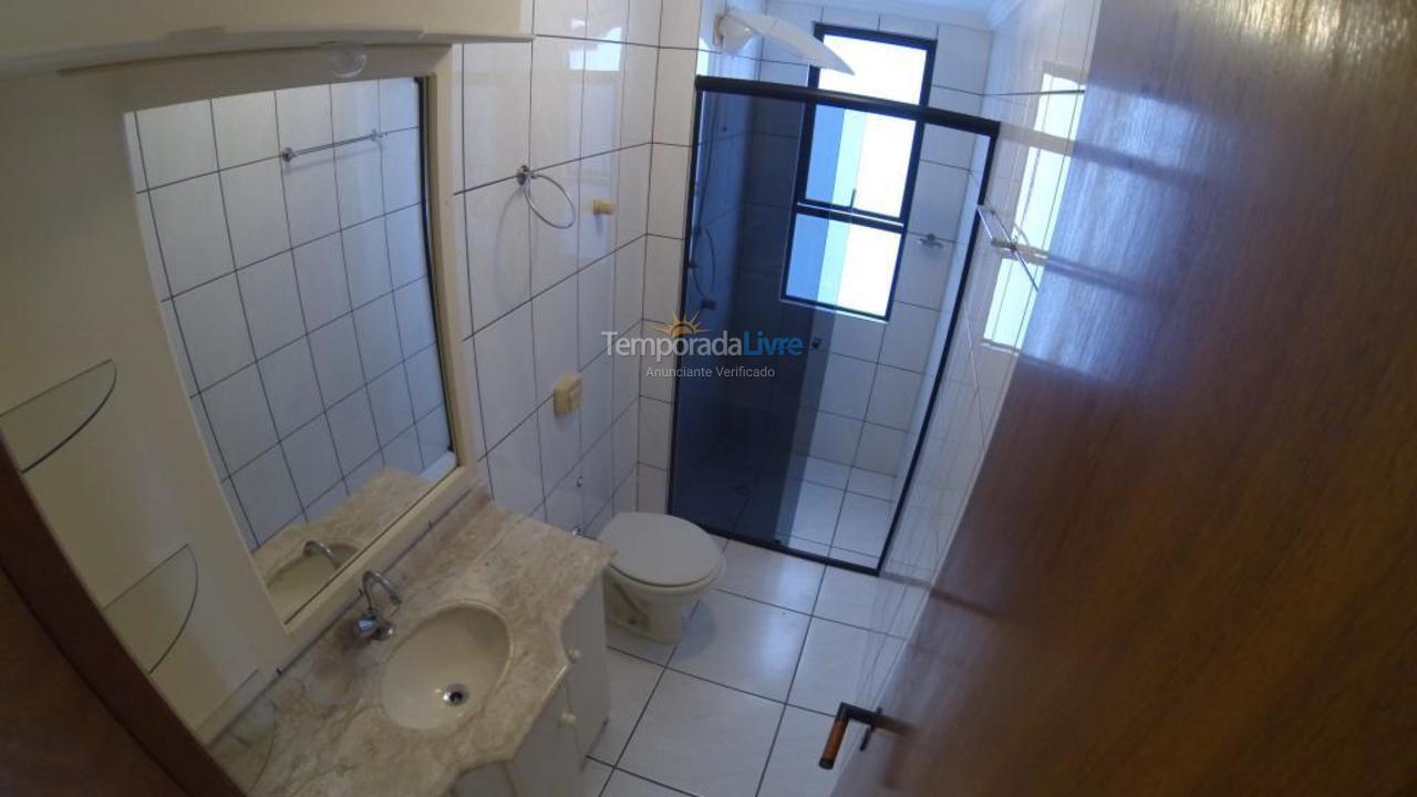 Apartamento para alquiler de vacaciones em Itapema (Meia Praia)