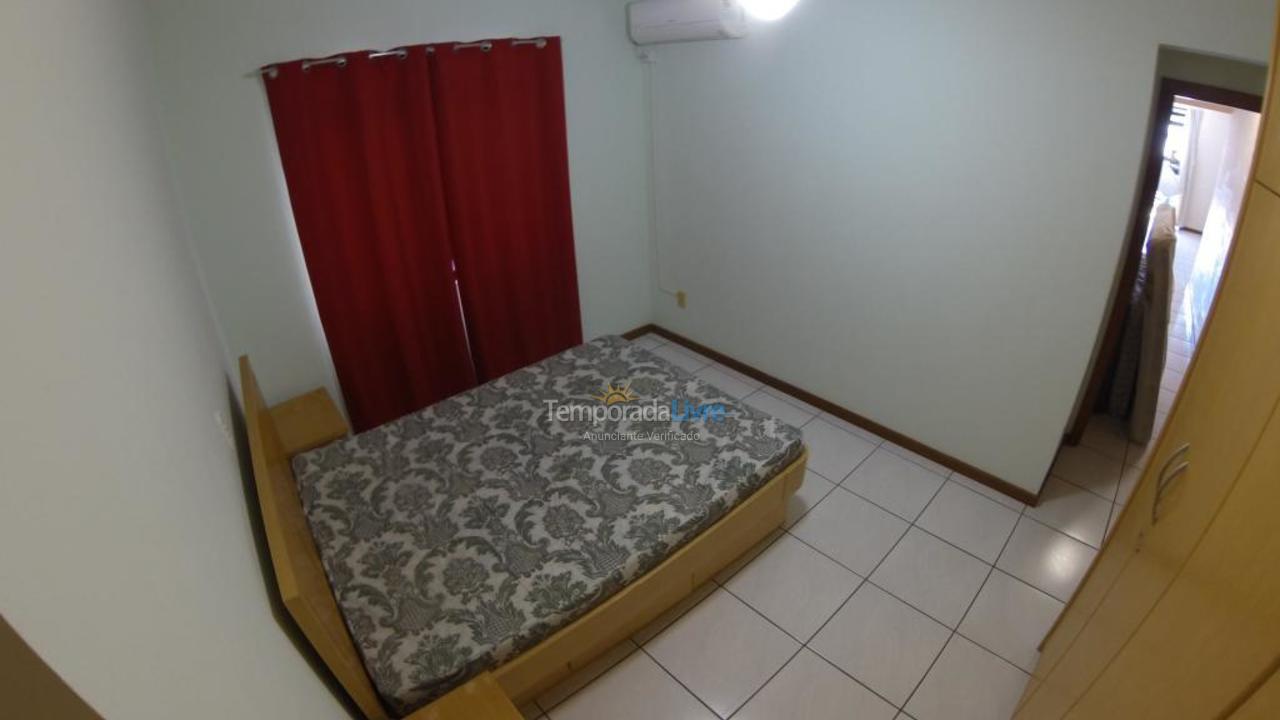 Apartamento para alquiler de vacaciones em Itapema (Meia Praia)