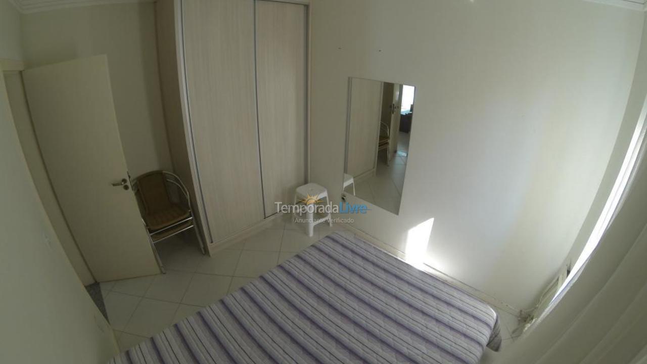Apartment for vacation rental in Itapema (Meia Praia)