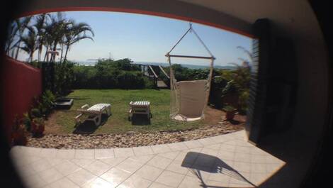 Casa adosada, frente al mar con 4 dormitorios en Mariscal Ref.177