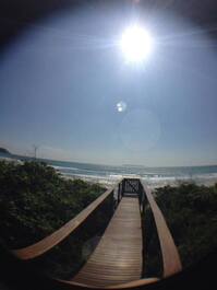 Casa adosada, frente al mar con 4 dormitorios en Mariscal Ref.177