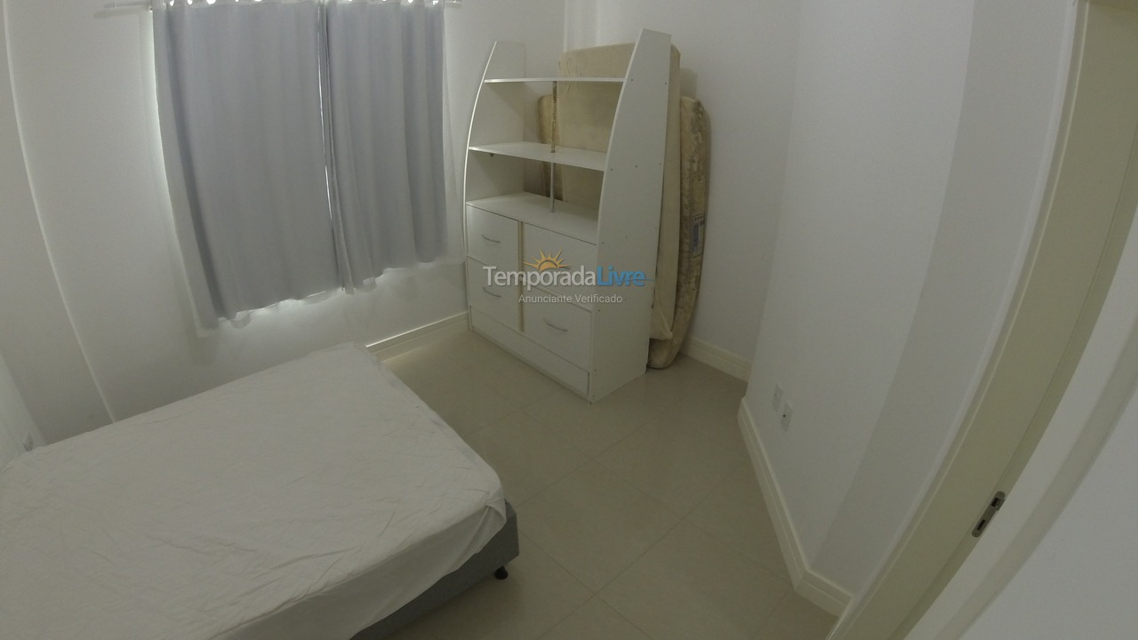 Apartment for vacation rental in Itapema (Meia Praia)