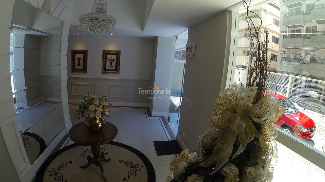 Apartment for vacation rental in Itapema (Meia Praia)