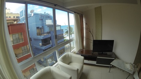 AP-011 02 suites y 02 suites con DEMI AR 04 camas dobles