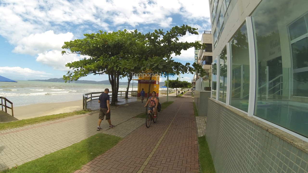 Apartamento para alquiler de vacaciones em Itapema (Meia Praia)