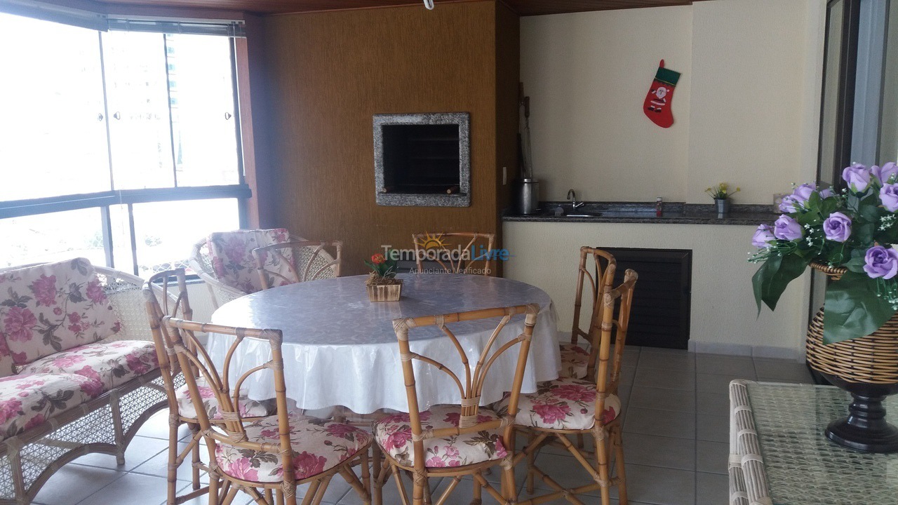 Apartment for vacation rental in Itapema (Meia Praia)