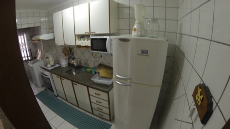 Ap-099 - apartamento de dos dormitorios, una suite para 06 pessos