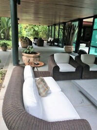 Escénica MANSIÓN - CLAUDIO BERNARDES PROYECTO - JARDINES 8.000 m2