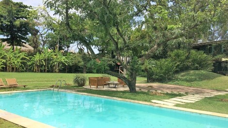 Escénica MANSIÓN - CLAUDIO BERNARDES PROYECTO - JARDINES 8.000 m2