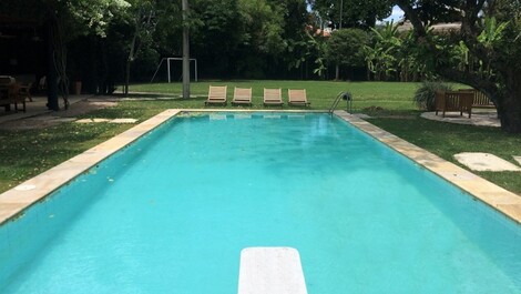 Escénica MANSIÓN - CLAUDIO BERNARDES PROYECTO - JARDINES 8.000 m2