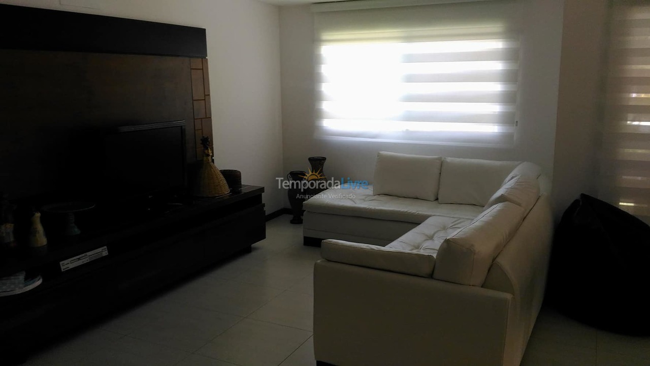 Casa para aluguel de temporada em Armação dos Búzios (Geribá)