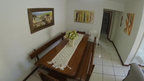 Ap-129 Apartamento 03 dormitorios, cerca de la Avenida