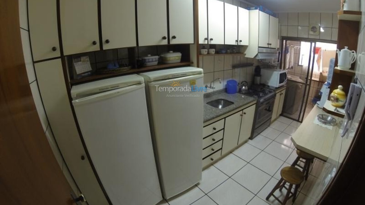 Apartamento para alquiler de vacaciones em Itapema (Meia Praia)