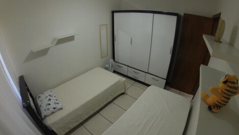 Ap-129 Apartamento 03 dormitorios, cerca de la Avenida