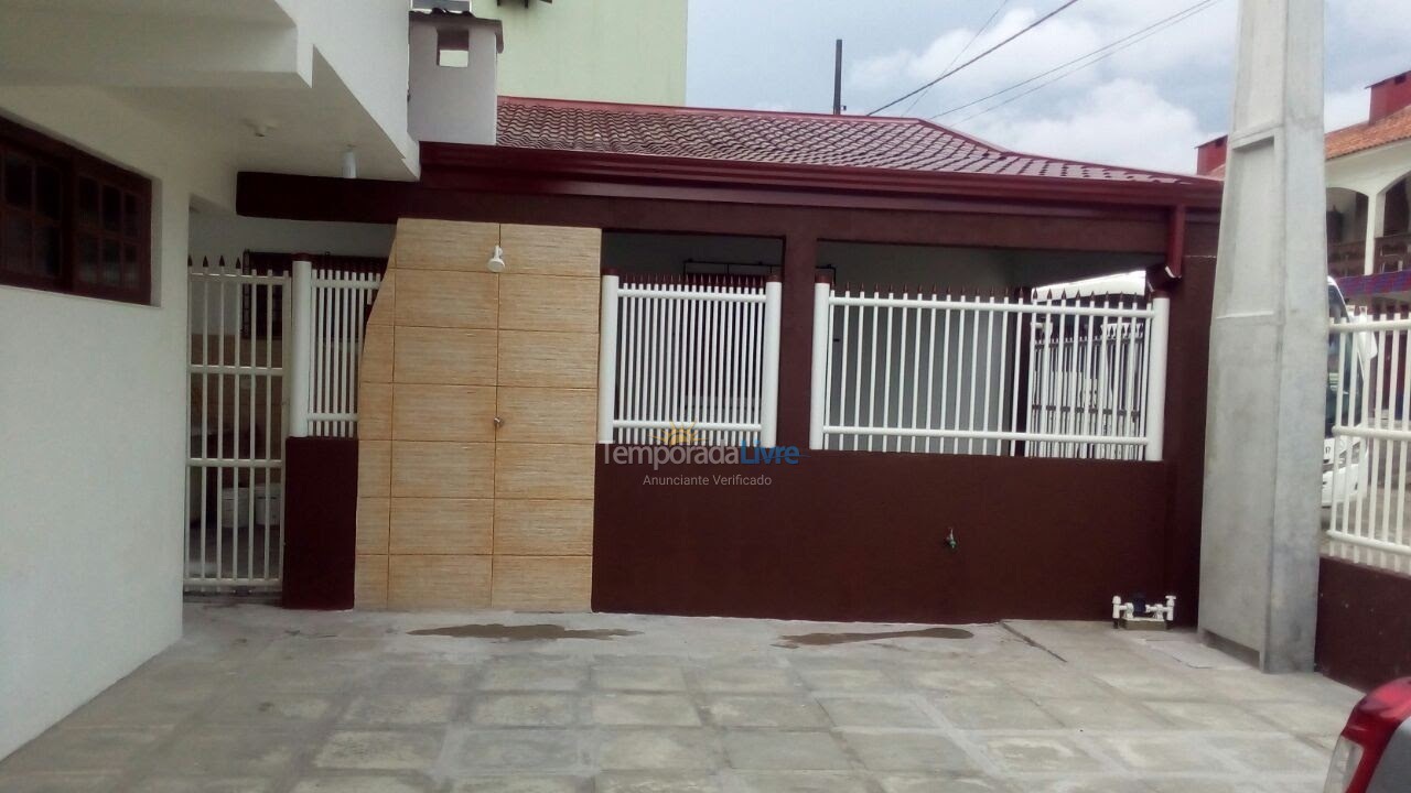 House for vacation rental in Pontal do Paraná (Praia de Leste)