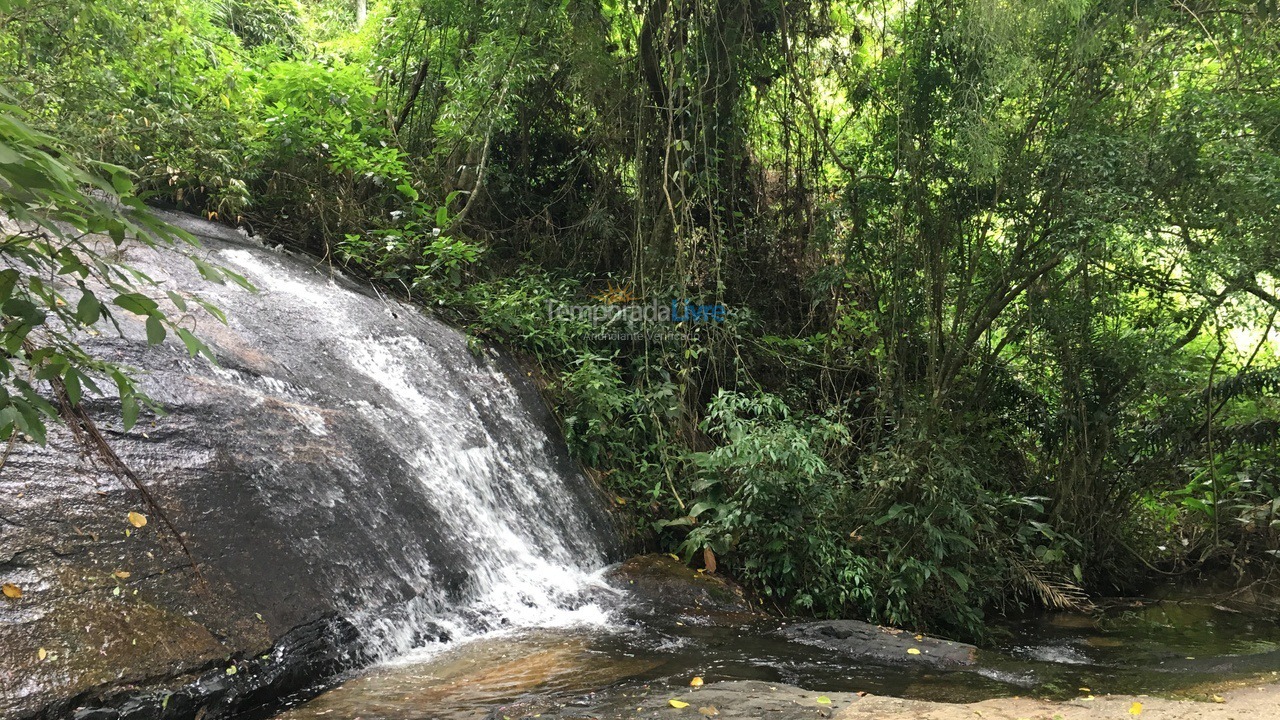 Casa para aluguel de temporada em Ilhabela (Praia da Feiticeira)