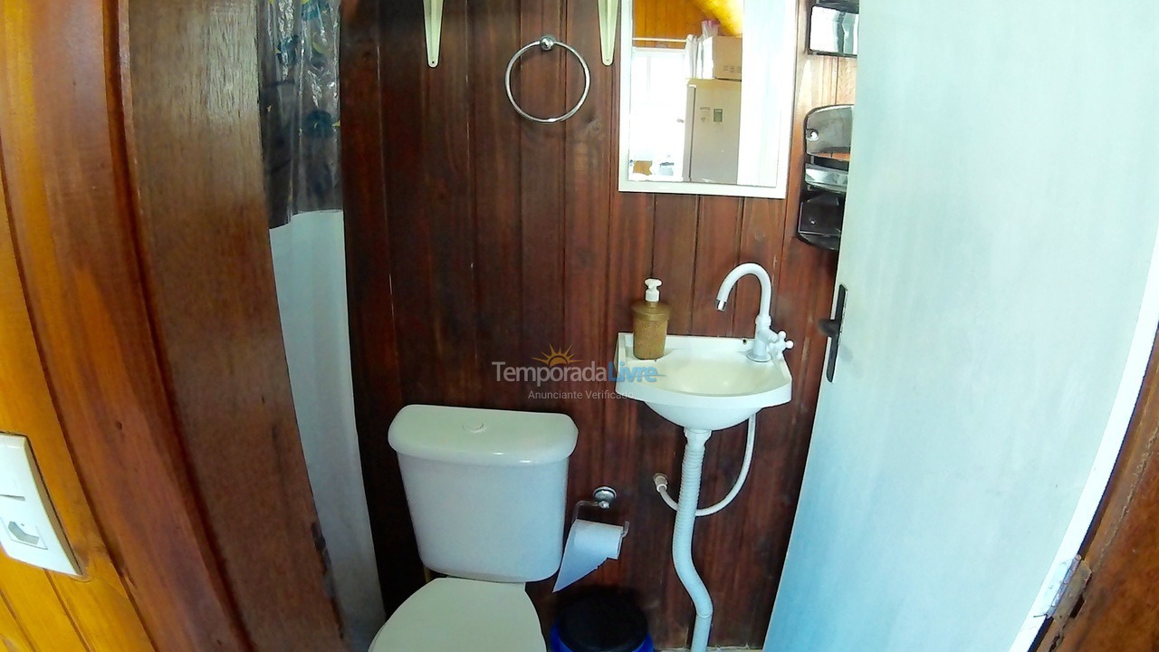 Casa para aluguel de temporada em Passo de Torres (Praia dos Molhes)