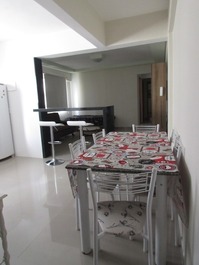 271D APTO LATERAL TODAS AS JANELAS AO MAR 2 DORMITÓRIOS