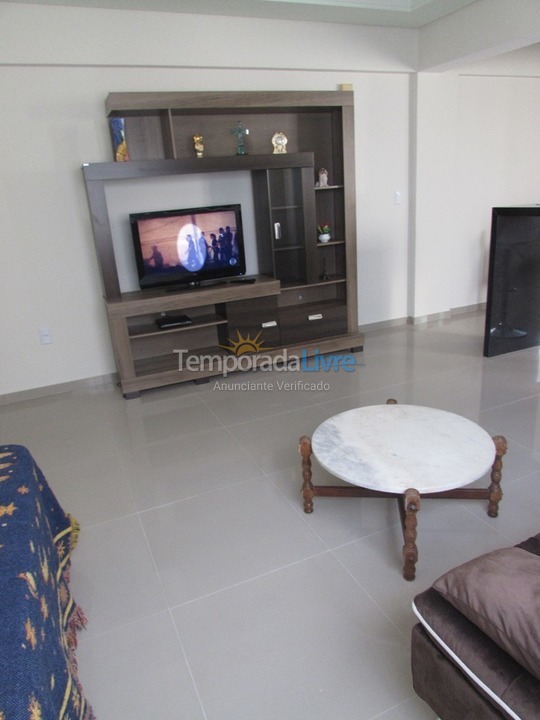 Apartamento para aluguel de temporada em Balneário Camboriú (Praia Central)