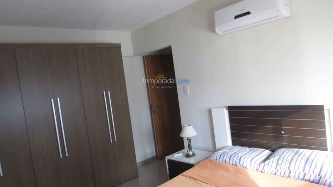 Apartamento para aluguel de temporada em Balneário Camboriú (Praia Central)