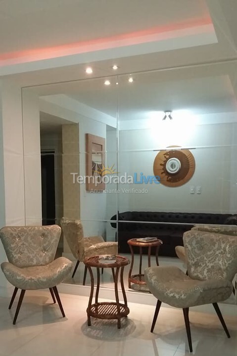 Apartamento para aluguel de temporada em Itapema (Meia Praia)