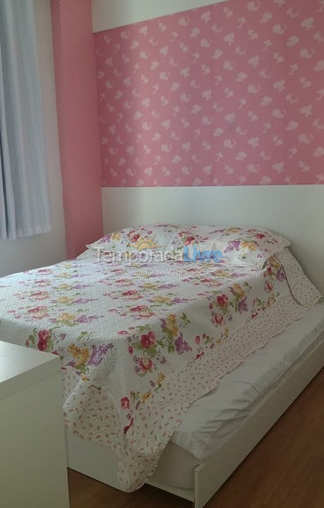 Apartamento para aluguel de temporada em Itapema (Meia Praia)