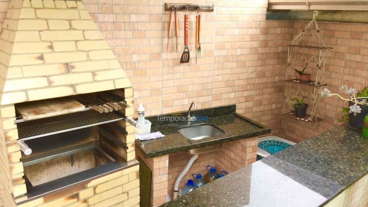 House for vacation rental in Balneário Camboriú (Praia do Estaleirinho)