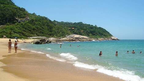 Casa para alugar em Balneário Camboriú - Praia do Estaleirinho