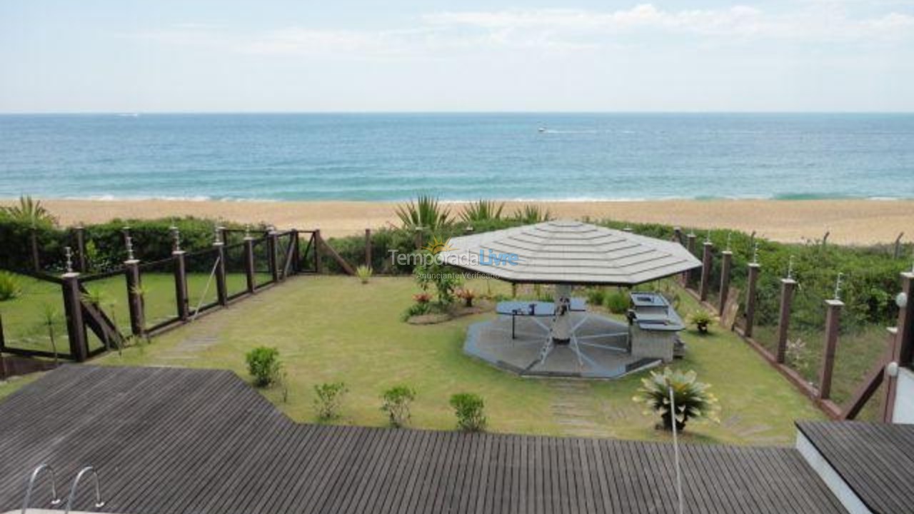 Casa para aluguel de temporada em Balneário Camboriú (Praia do Estaleirinho)