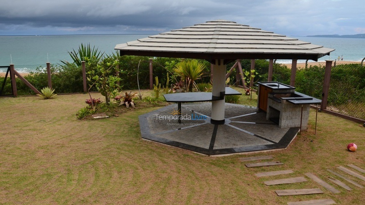 Casa para aluguel de temporada em Balneário Camboriú (Praia do Estaleirinho)