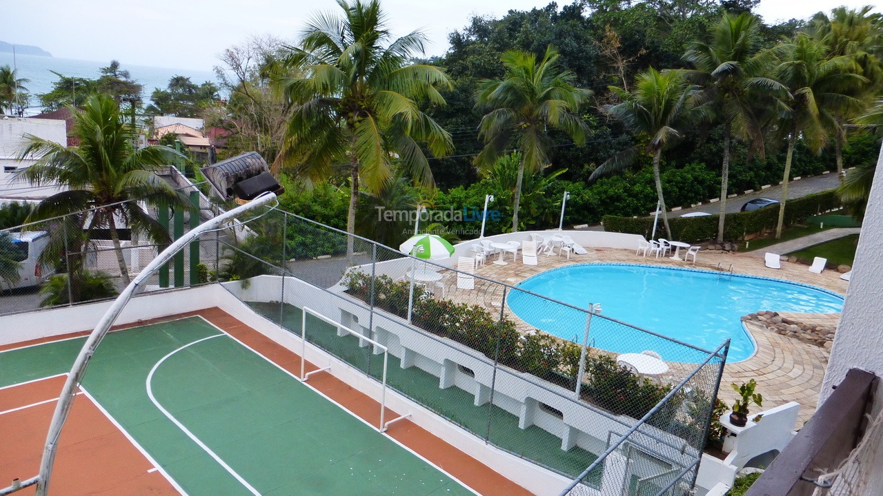 Apartamento para aluguel de temporada em Ubatuba (Praia das Toninhas)