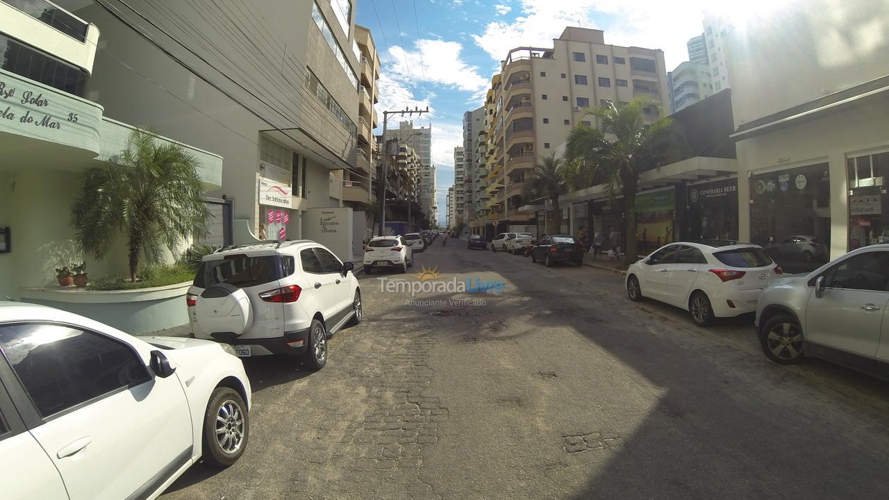 Apartment for vacation rental in Itapema (Meia Praia)