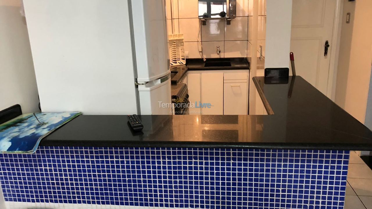 Apartamento para aluguel de temporada em Guarujá (Pitangueiras)