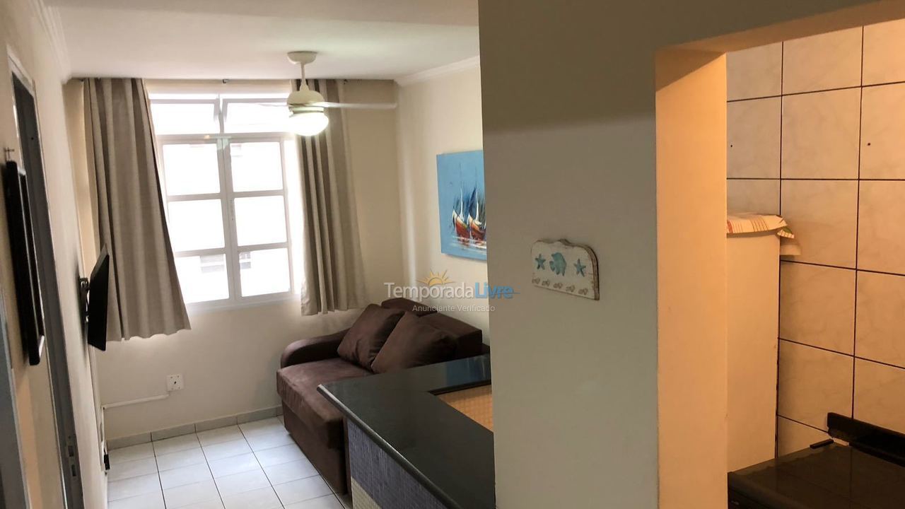 Apartamento para aluguel de temporada em Guarujá (Pitangueiras)