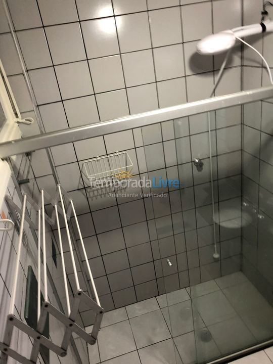 Apartamento para aluguel de temporada em Guarujá (Pitangueiras)