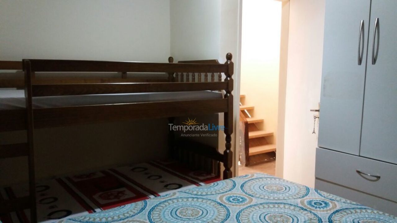 Casa para alquiler de vacaciones em Arraial do Cabo (Praia Grande)