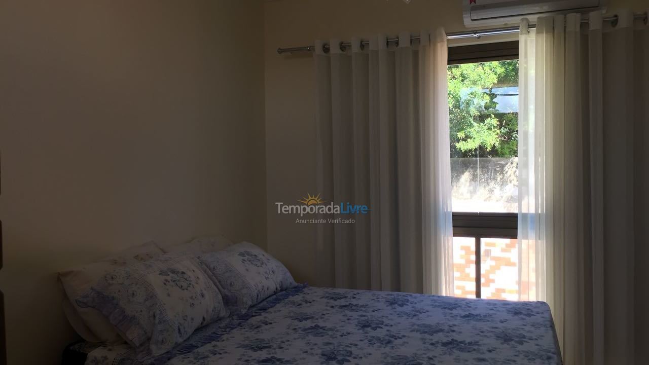 Casa para alquiler de vacaciones em Arraial do Cabo (Praia Grande)