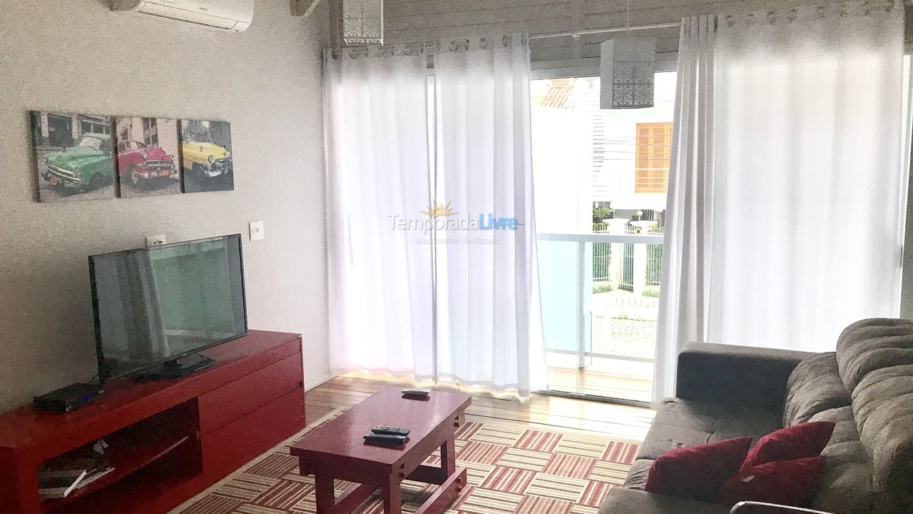 Casa para aluguel de temporada em Balneário Camboriú (Praia Central)