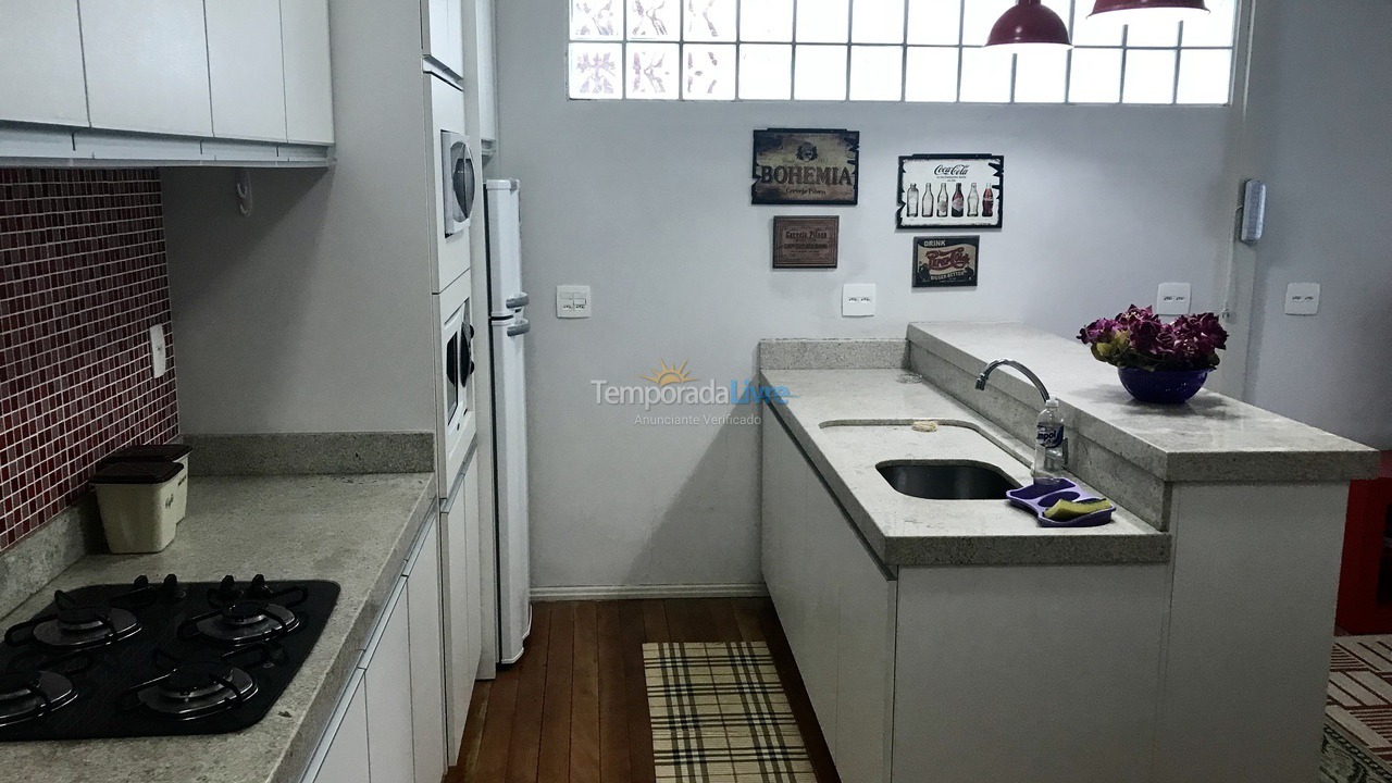 Casa para aluguel de temporada em Balneário Camboriú (Praia Central)