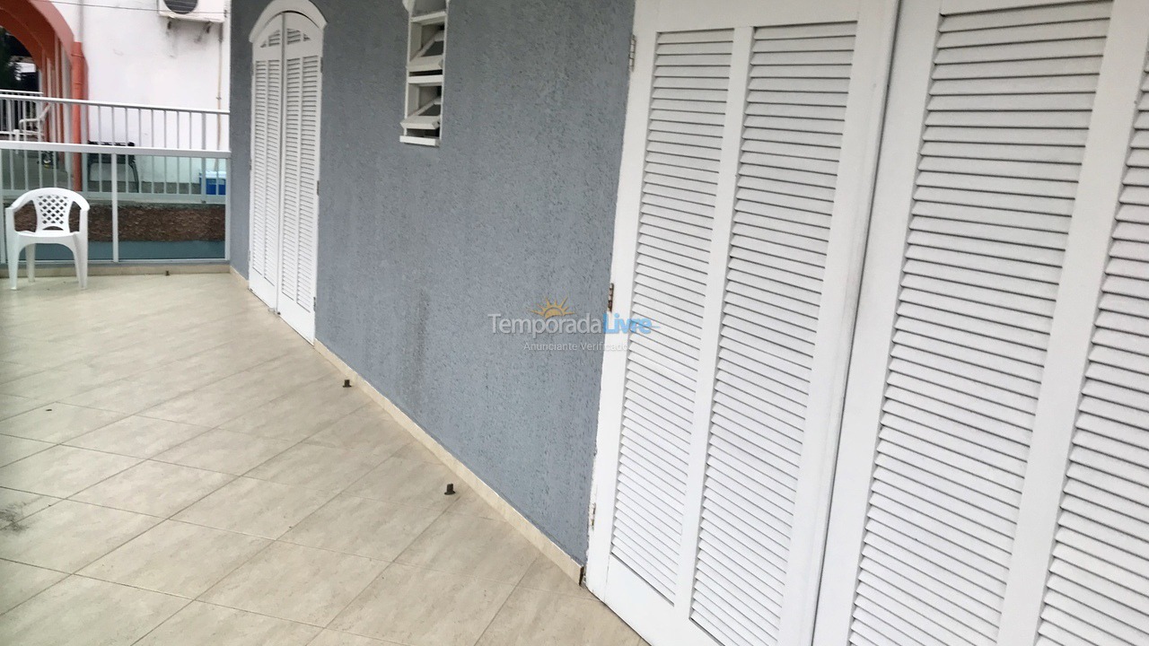 Casa para aluguel de temporada em Balneário Camboriú (Praia Central)