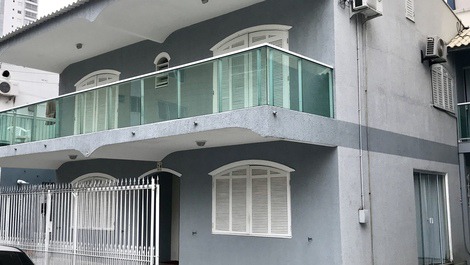 Casa para alugar em Balneário Camboriú - Praia Central