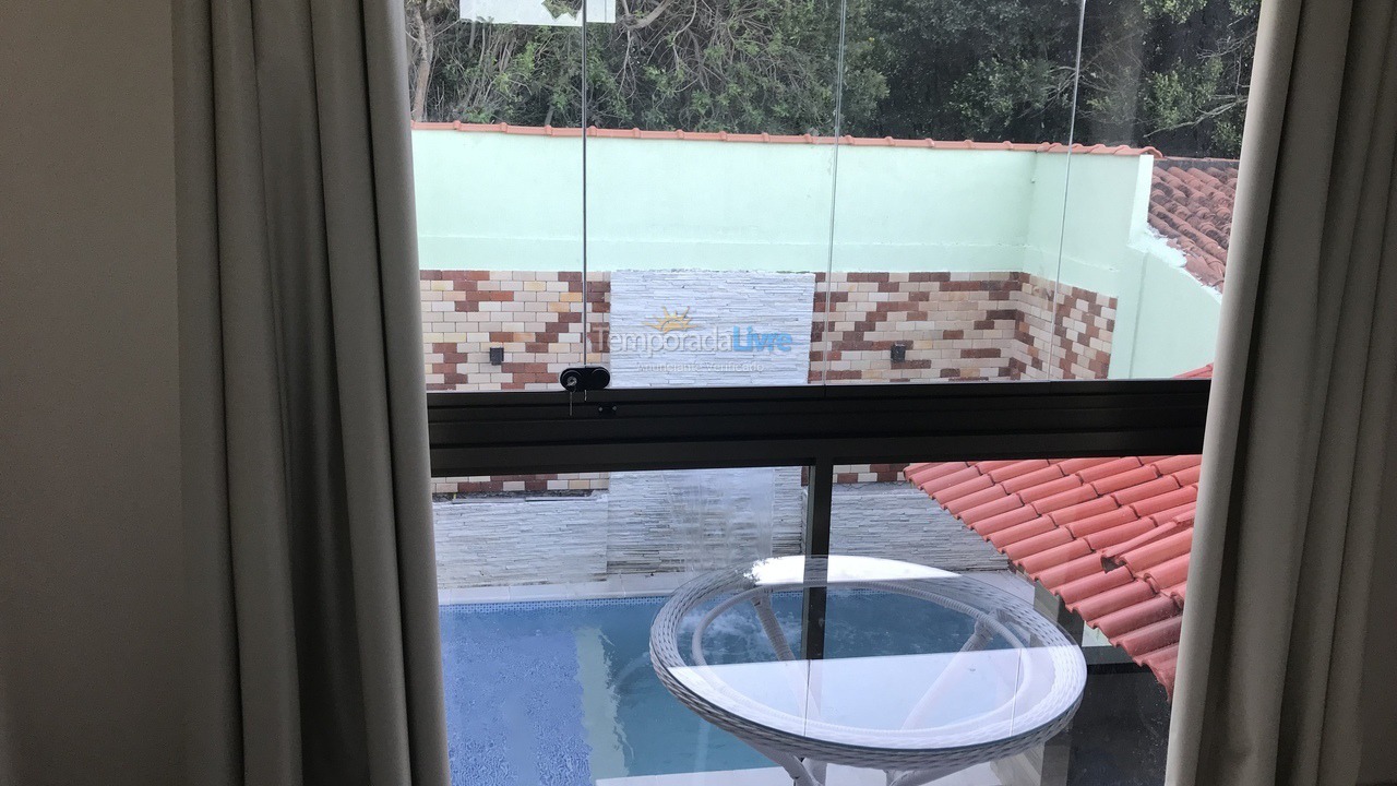 Casa para alquiler de vacaciones em Arraial do Cabo (Praia Grande)