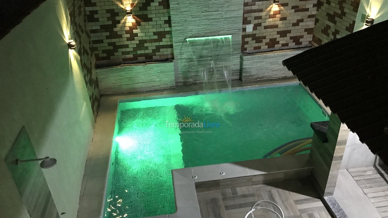 Casa para alquiler de vacaciones em Arraial do Cabo (Praia Grande)