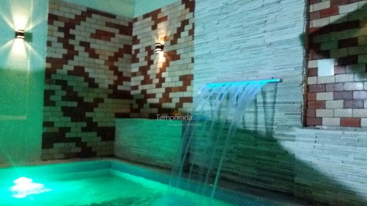 Casa para alquiler de vacaciones em Arraial do Cabo (Praia Grande)